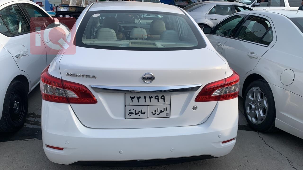 نيسان سنترا